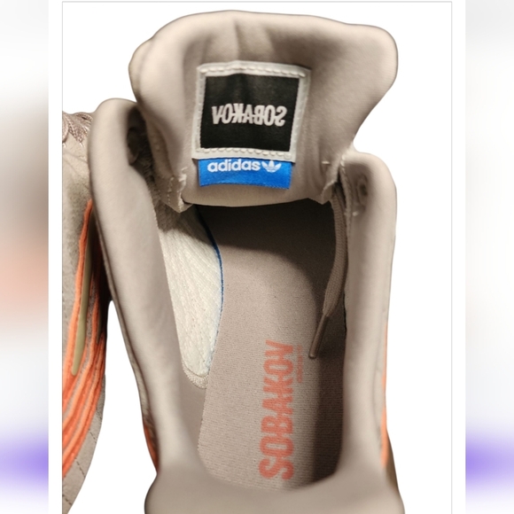 NEW Adidas Sobakov J Mens Sneaker Beige Orange Stripes Gum Sole SIze 5.5 EE6530 - Picture 7 of 11